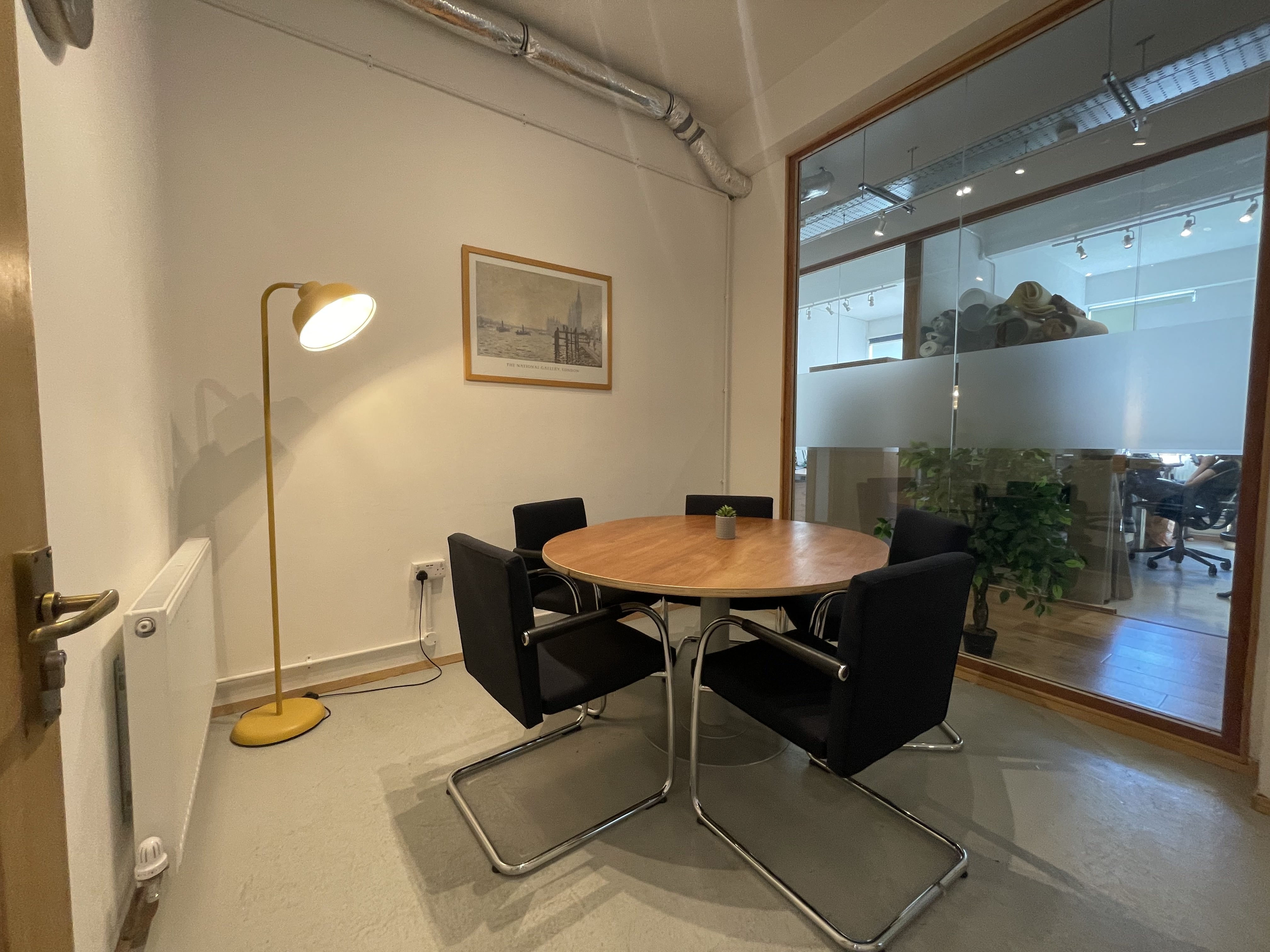 Hornsey - Meeting Room
