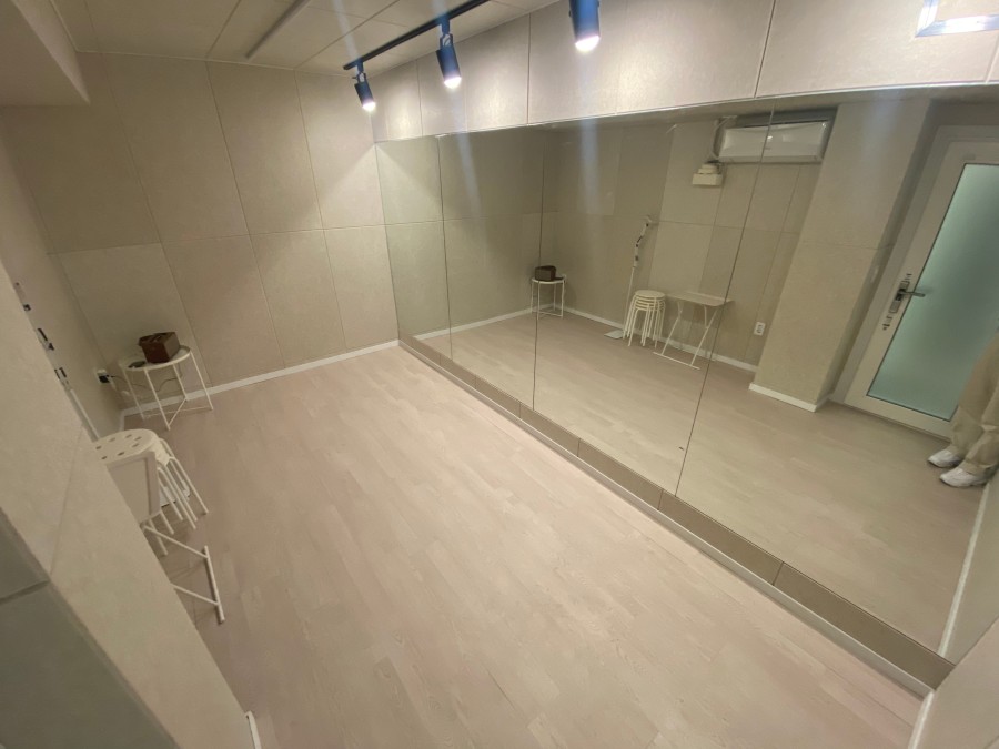 C room