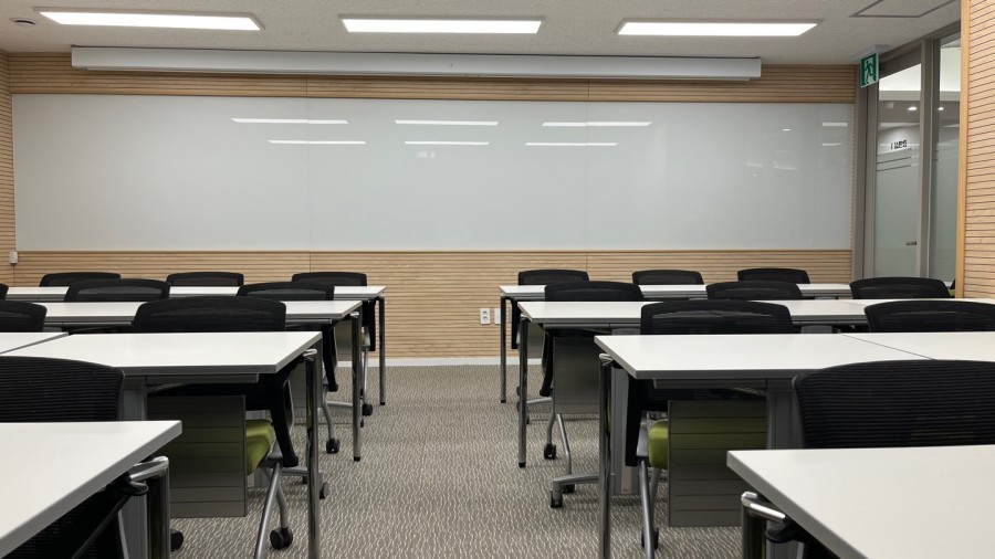 강의실 35인실