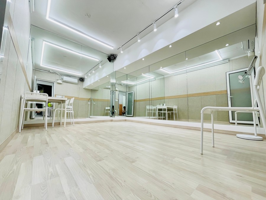 C room(다목적)